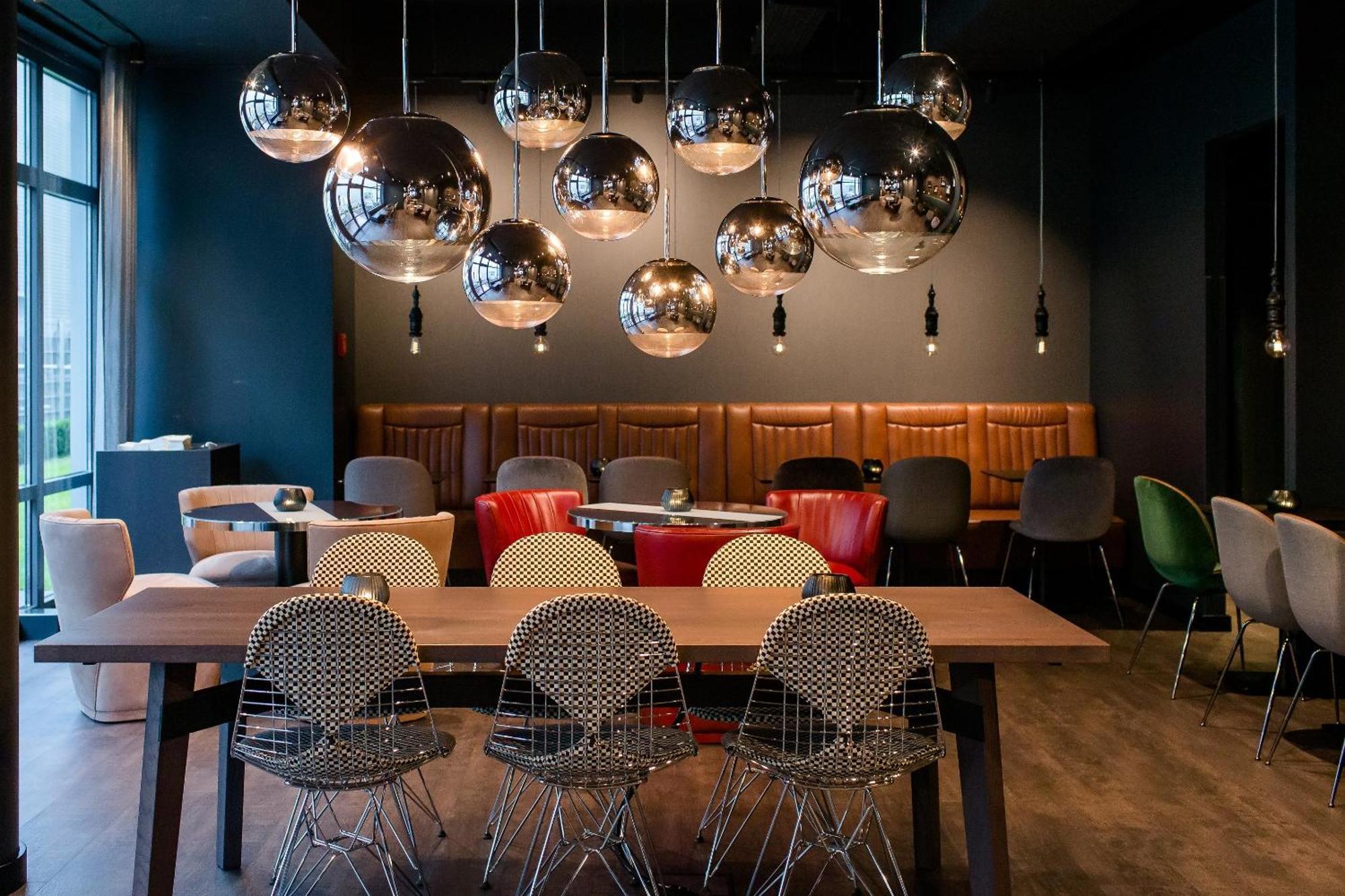 Motel One Frankfurt-Eastside Frankfurt am Main Ngoại thất bức ảnh