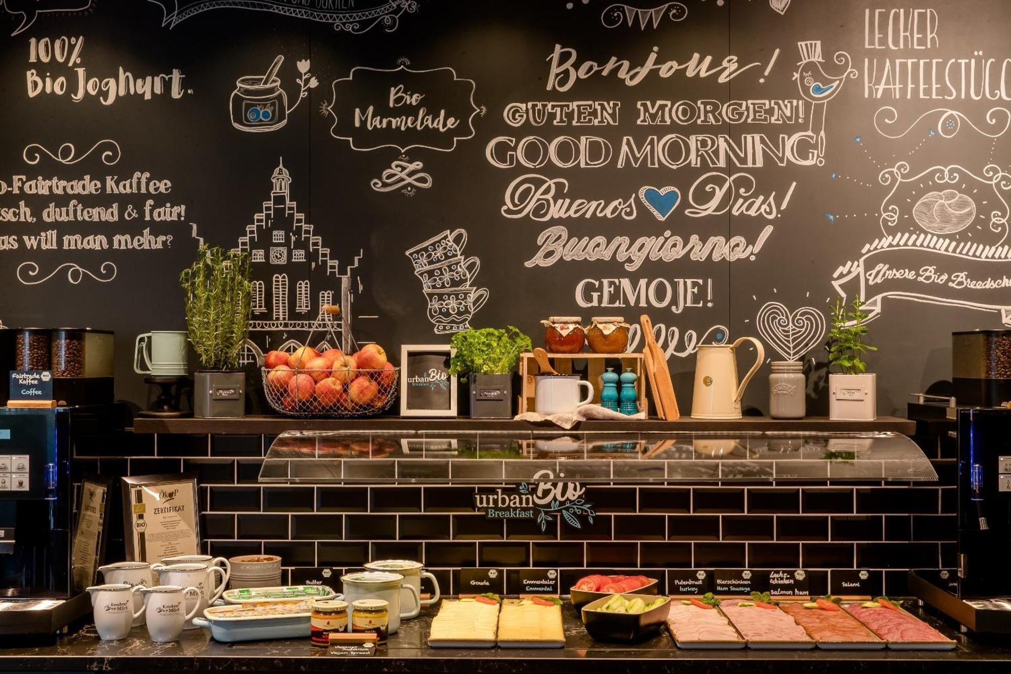 Motel One Frankfurt-Eastside Frankfurt am Main Ngoại thất bức ảnh