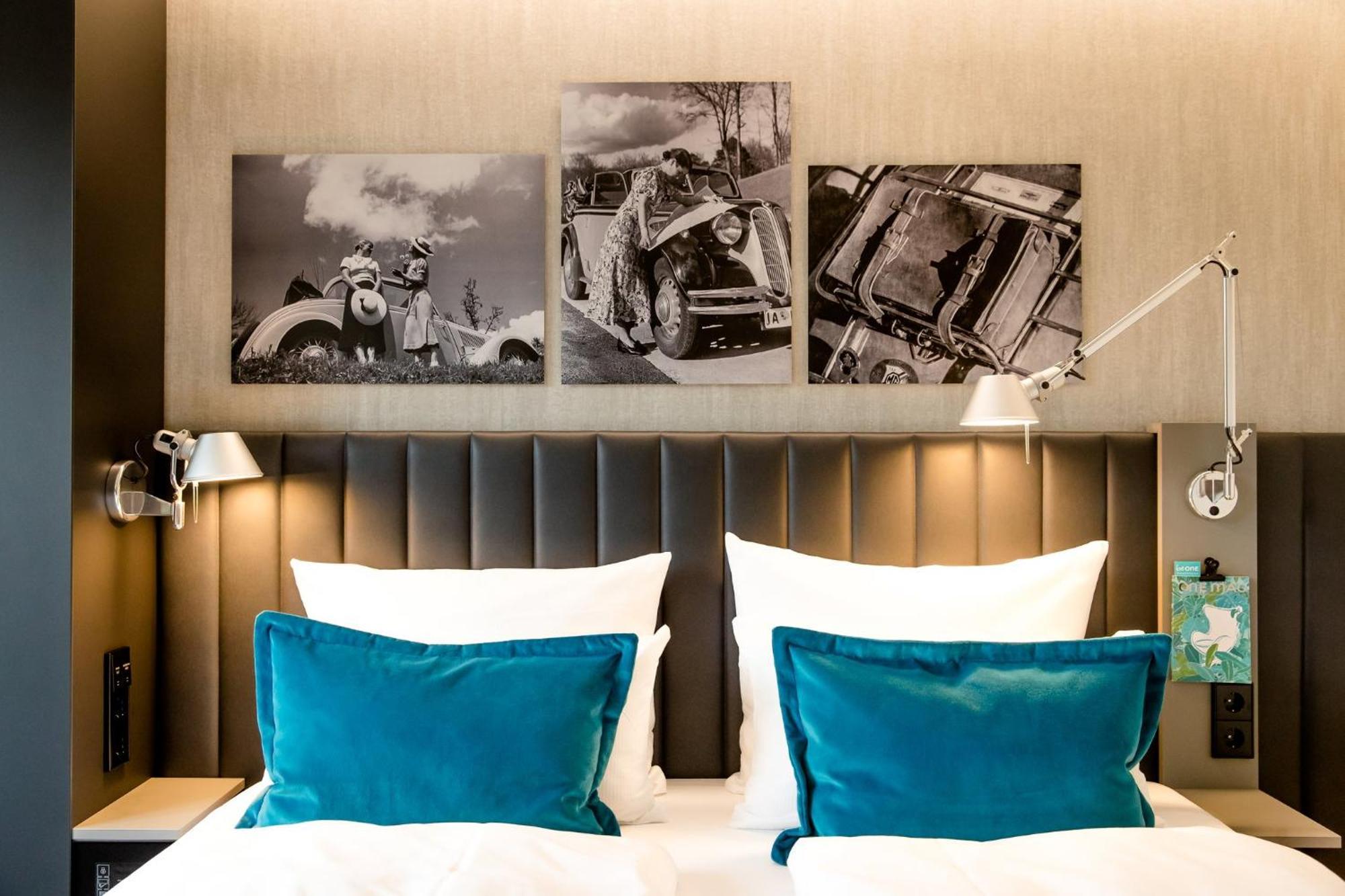 Motel One Frankfurt-Eastside Frankfurt am Main Ngoại thất bức ảnh