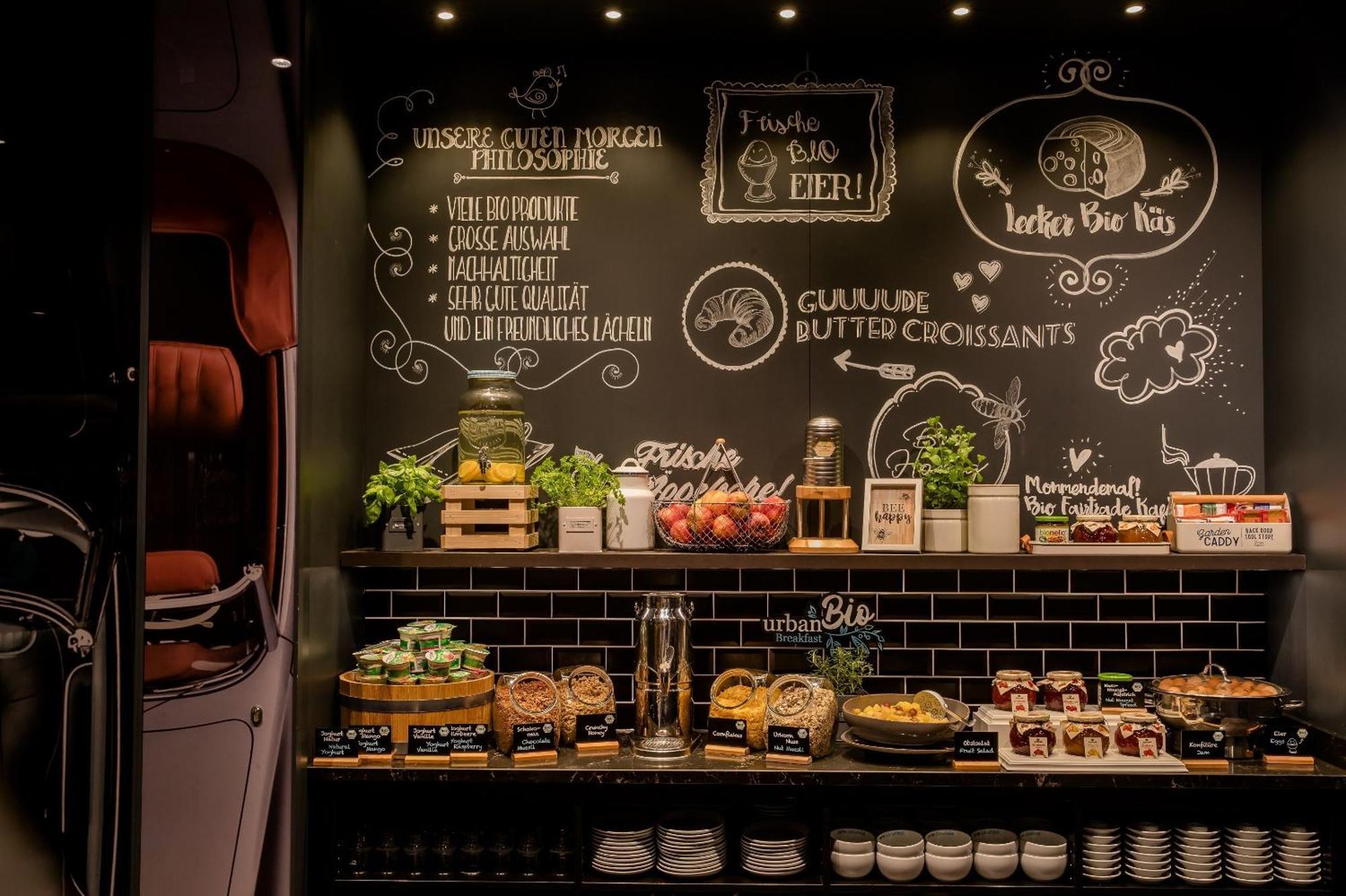 Motel One Frankfurt-Eastside Frankfurt am Main Ngoại thất bức ảnh
